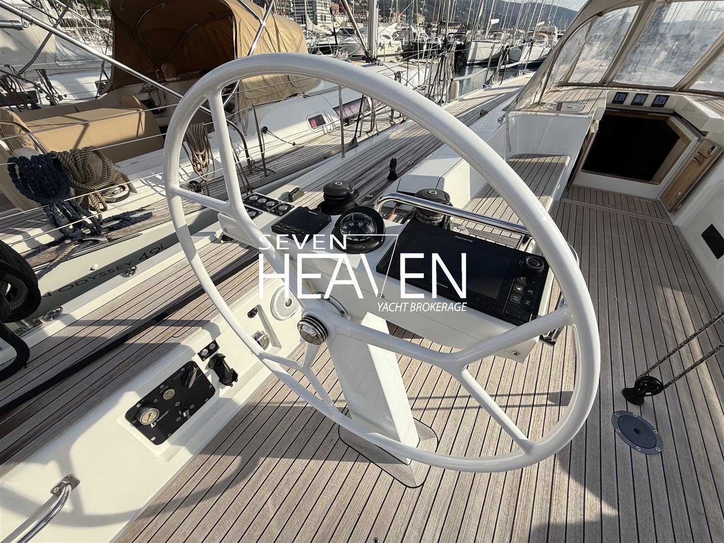 Mistral Gagnant 12